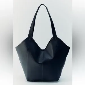 Zara Bags Zara Tote Bag With Heart Shaped Lines Black Nwt Poshmark